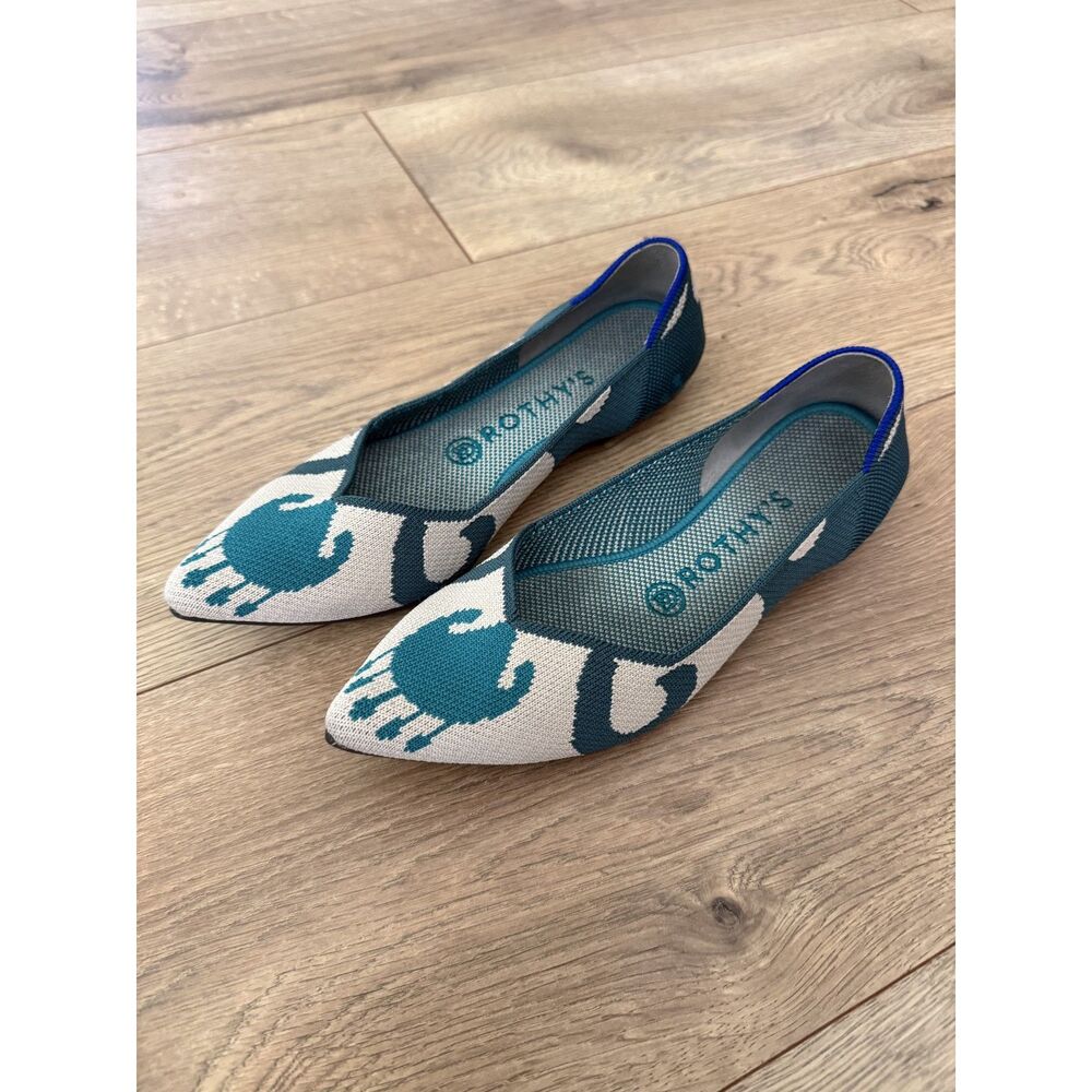 ROTHY'S 7.5 The Point Flats pointed womens retired Moroccan Green Ikat